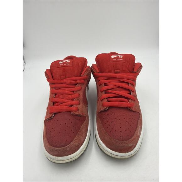 Size 9 - Nike Dunk Pro SB Low Challenge Red - Picture 1 of 7